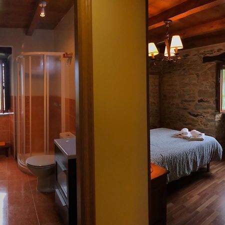 Apartamentos Rurales Tia Vicenta Santa Eulalia de Oscos Eksteriør billede