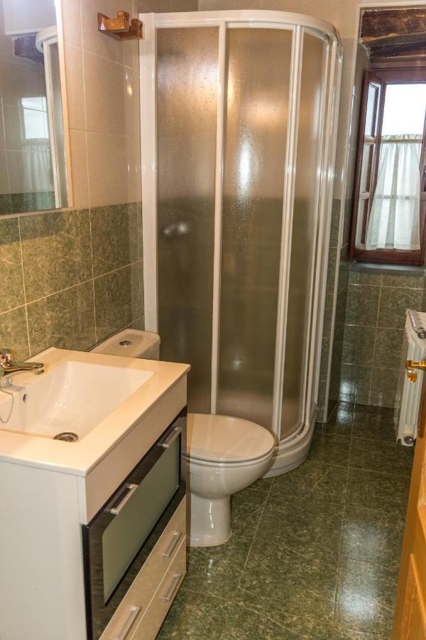 Apartamentos Rurales Tia Vicenta Santa Eulalia de Oscos Eksteriør billede