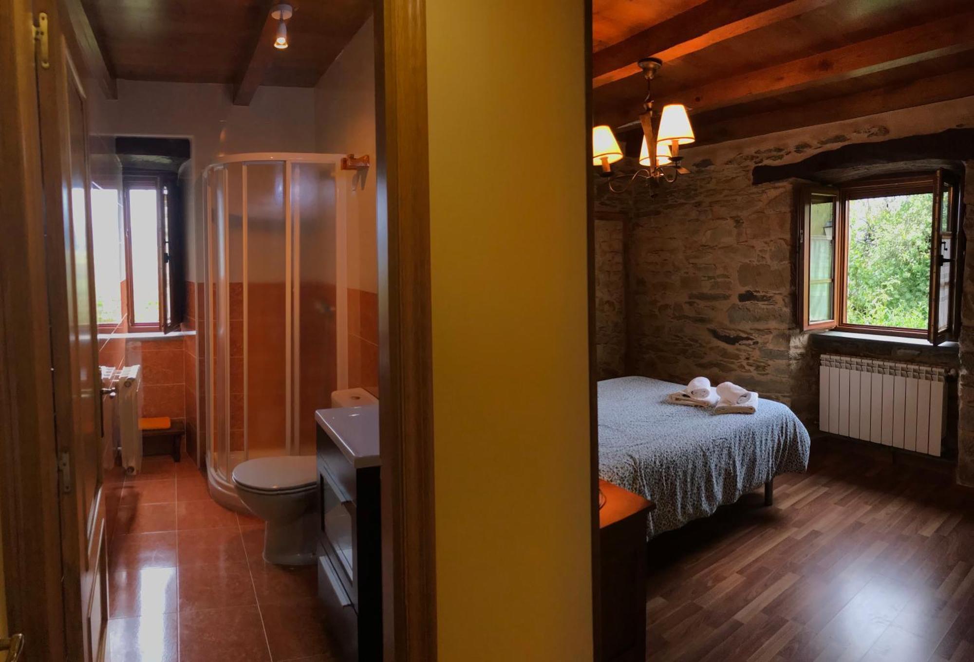 Apartamentos Rurales Tia Vicenta Santa Eulalia de Oscos Eksteriør billede