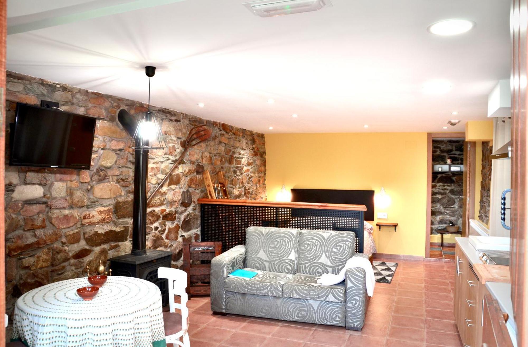 Apartamentos Rurales Tia Vicenta Santa Eulalia de Oscos Eksteriør billede