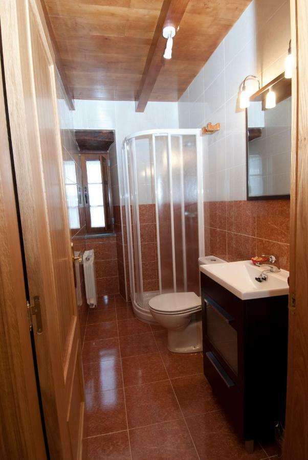 Apartamentos Rurales Tia Vicenta Santa Eulalia de Oscos Eksteriør billede